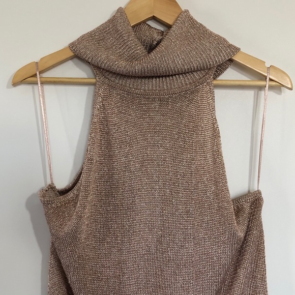 NWT Guess Metallic turtle neck sweater Pink XL - Picture 4 of 14